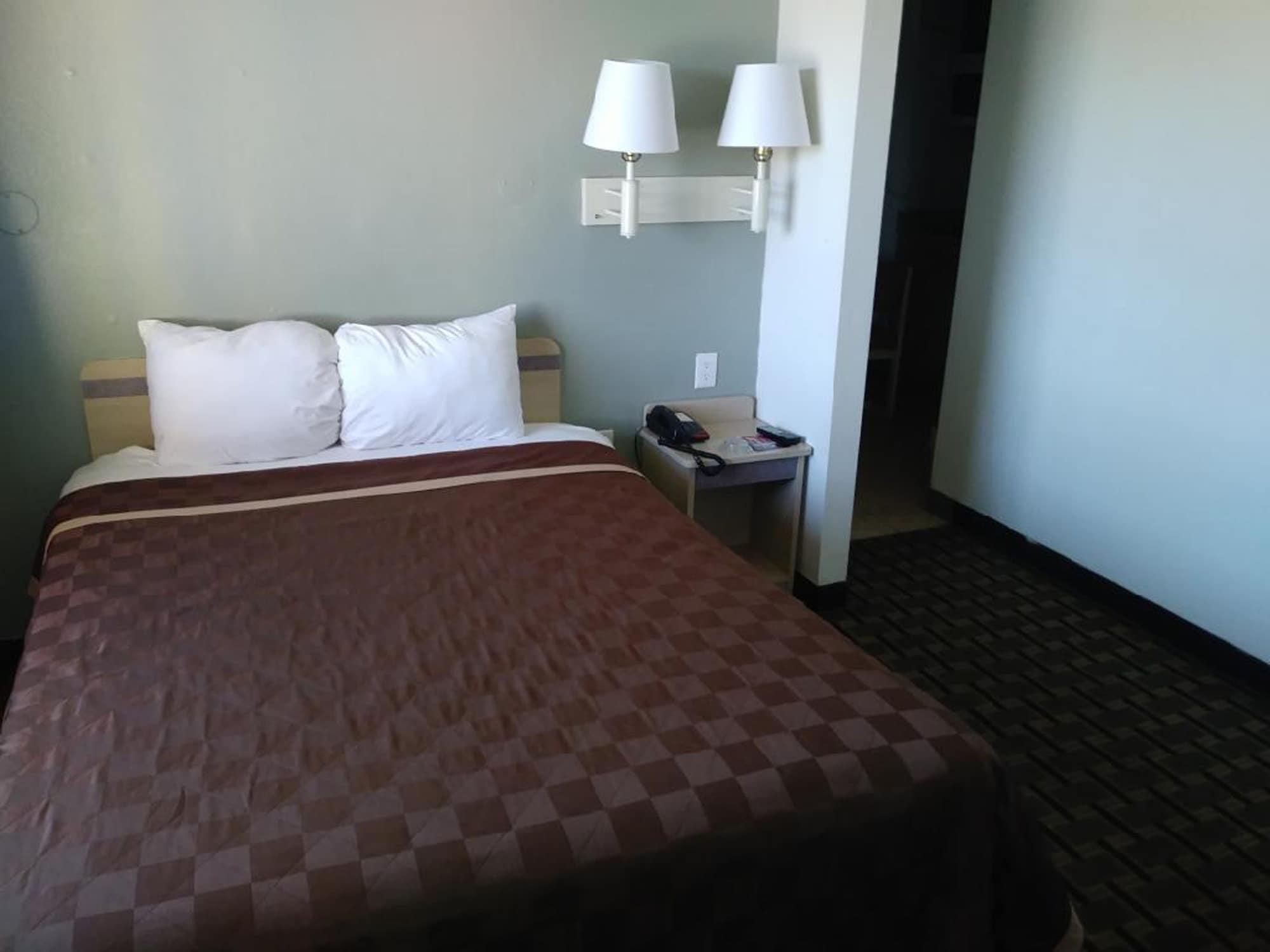 Americas Best Value Inn Amarillo Airport/Grand Street Exterior photo