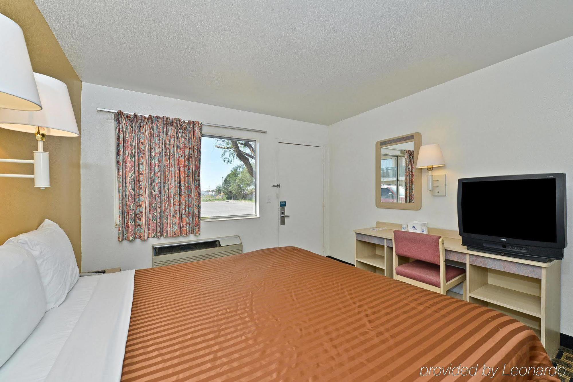Americas Best Value Inn Amarillo Airport/Grand Street Room photo